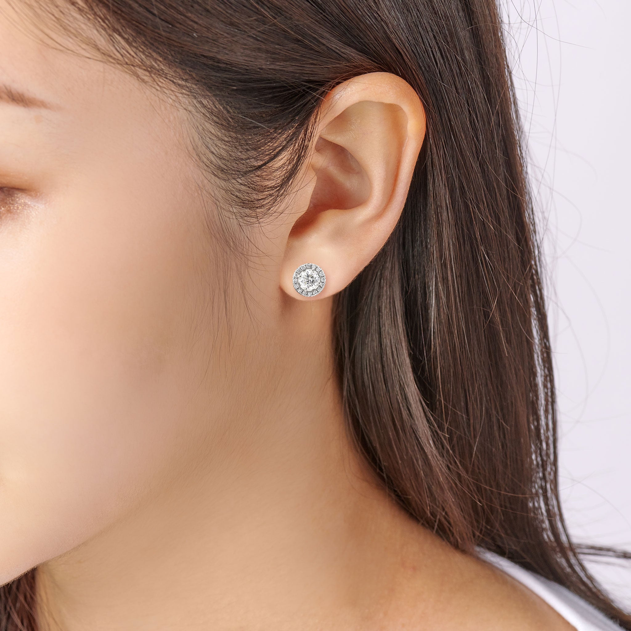 【鑑定書付き】取り巻き ダイヤモンド ピアス 合計0.7ct K18YG Pt APS033C