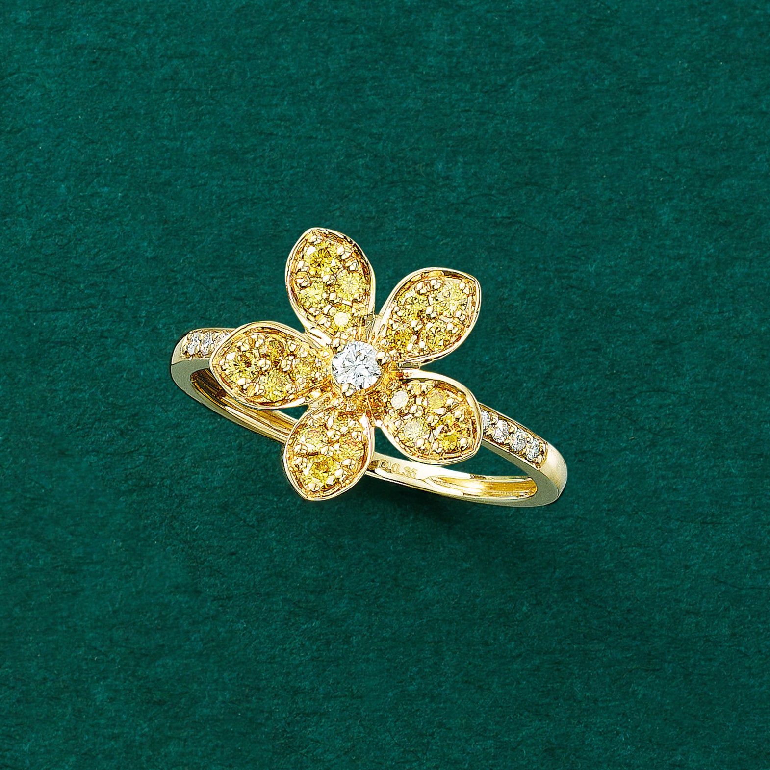 天然 イエローダイヤモンド リング ナチュラル INTENSE YELLOW ダイヤモンド 計0.35ct K18YG イエローゴールド ARW042K