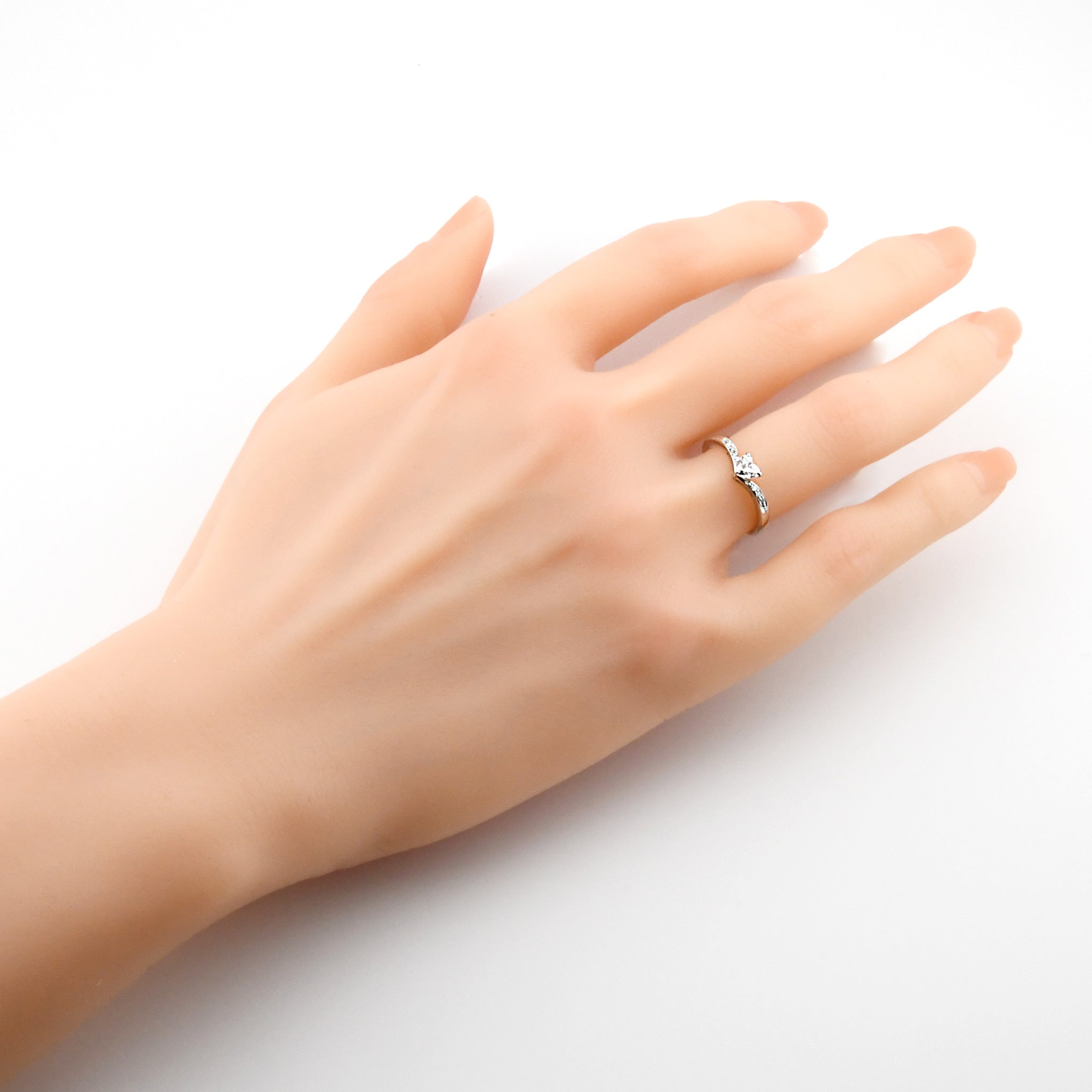 ハートシェイプ ダイヤモンド リング 0.297ct Pt950 プラチナ ARW078P