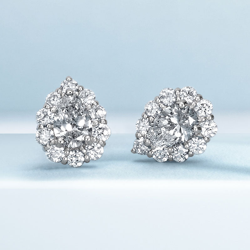 Pt ダイヤモンド ペアシェイプ ネックレス / ピアス 鑑定書付き KA25S05