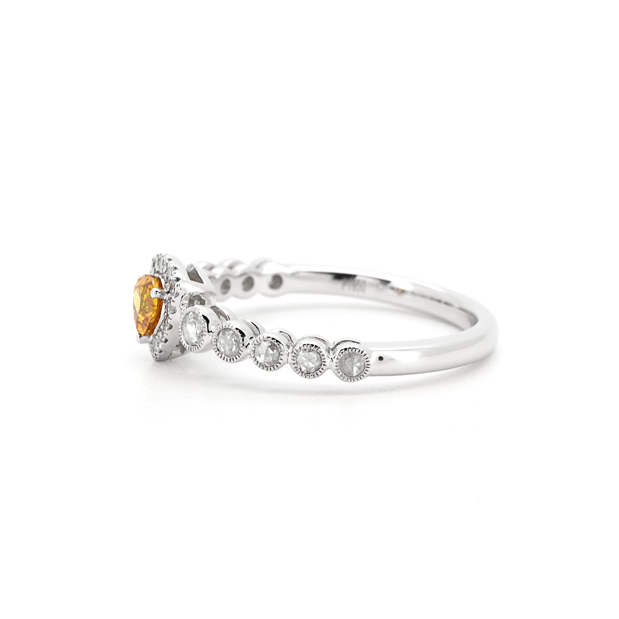 【1点もの・鑑定書付き】天然 カラーダイヤモンド リング FANCY VIVID YELLOW ORANGE Pt900 A22254523043
