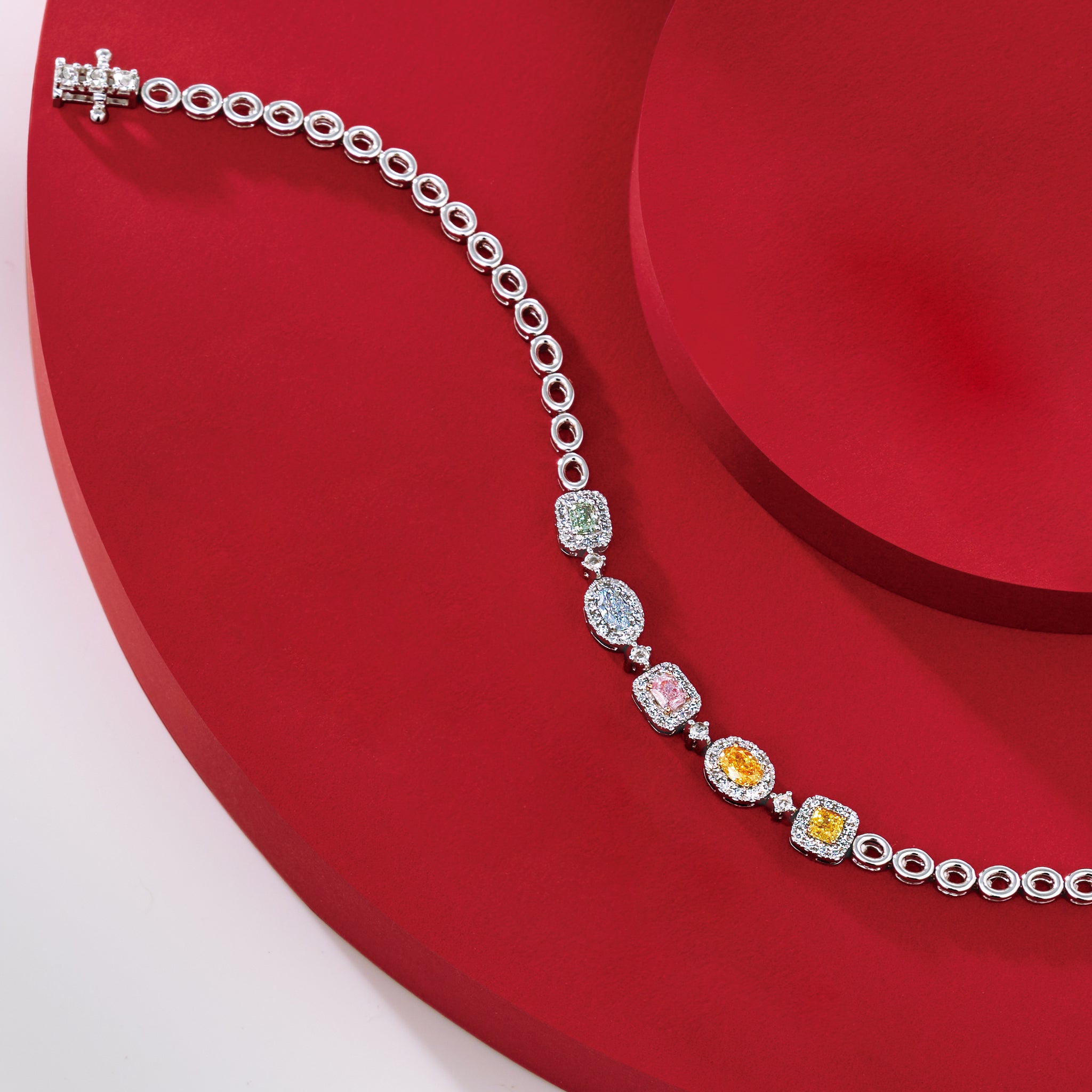 【1点もの・鑑定書付き】天然 マルチカラーカラーダイヤモンド ブレスレット 取り巻き Pt / K18 KA25W03G