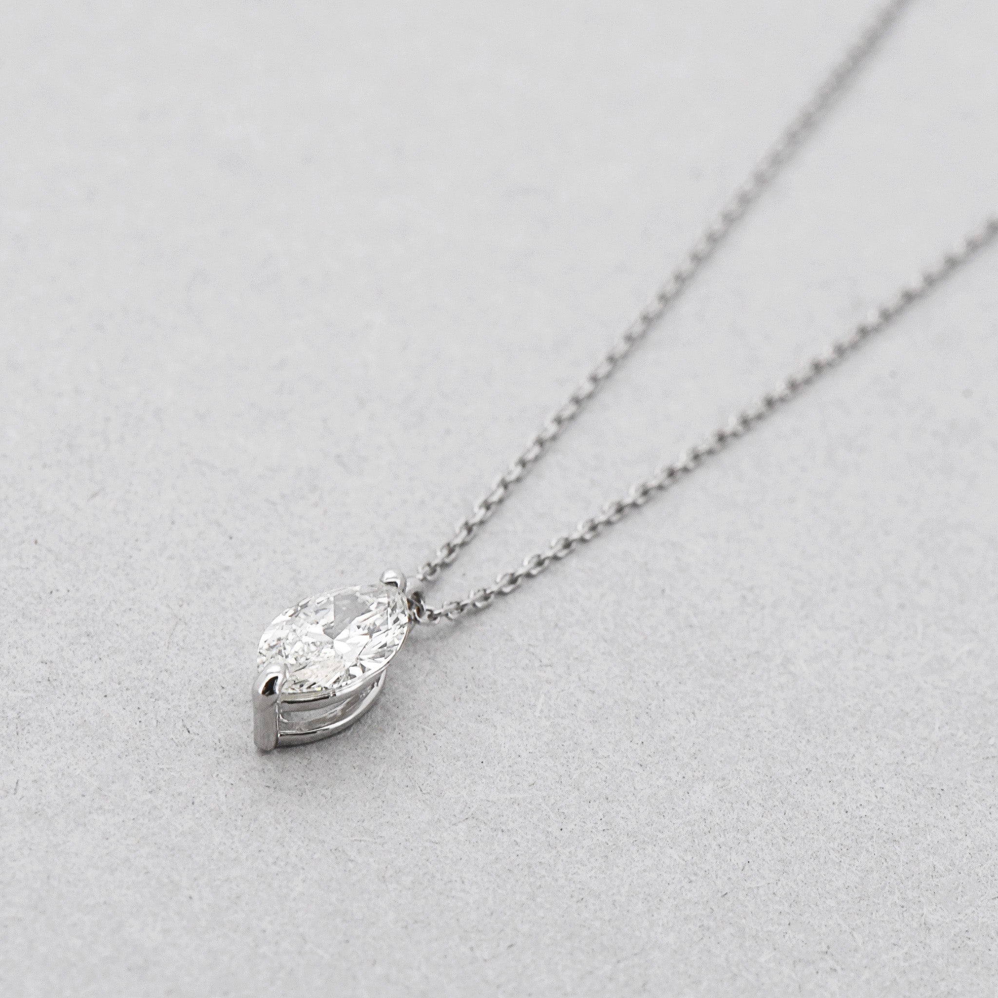 マーキスカット ダイヤモンド 0.5ct 一粒 ネックレス Pt900 プラチナ