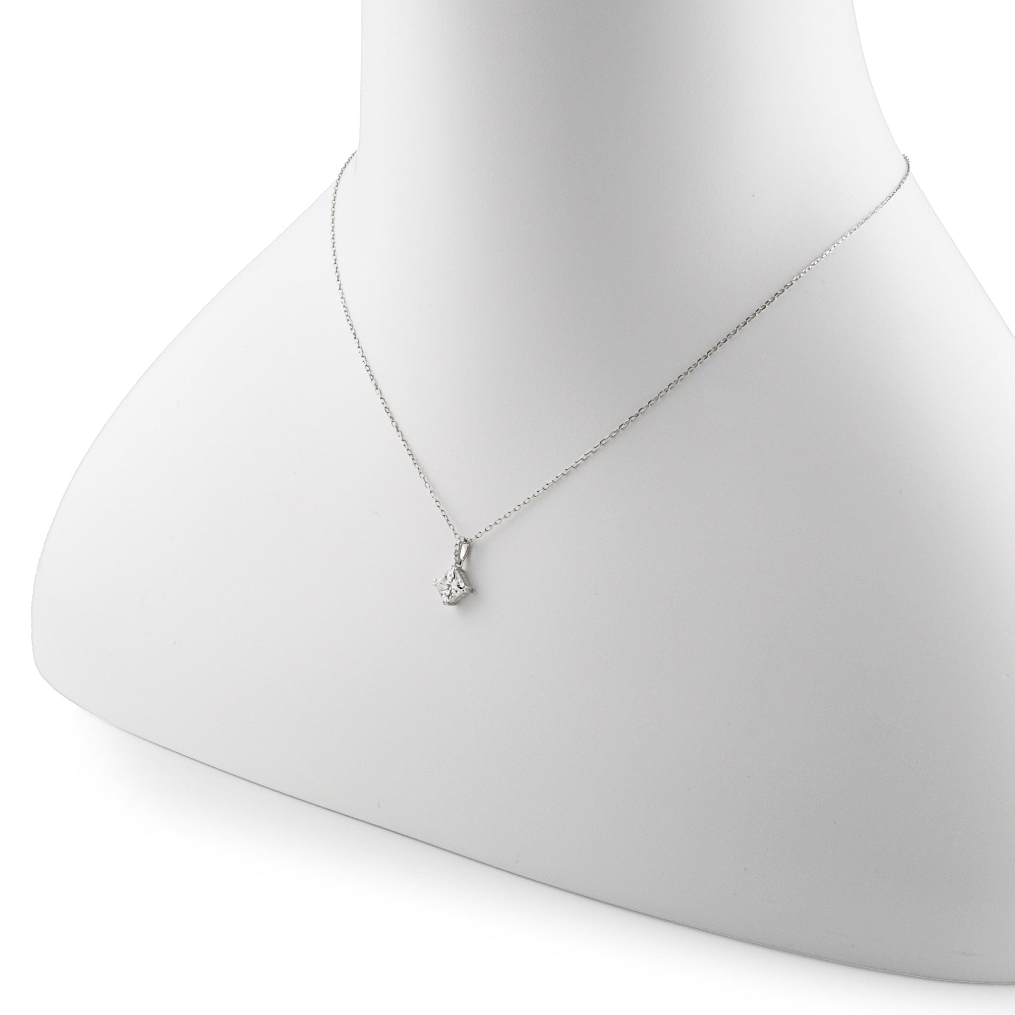【鑑定書付き】Dカラー ダイヤモンド プリンセスカット 取り巻き ネックレス [ 1.00ct / Dカラー / SI1 ] Pt950 プラチナ ANW114P