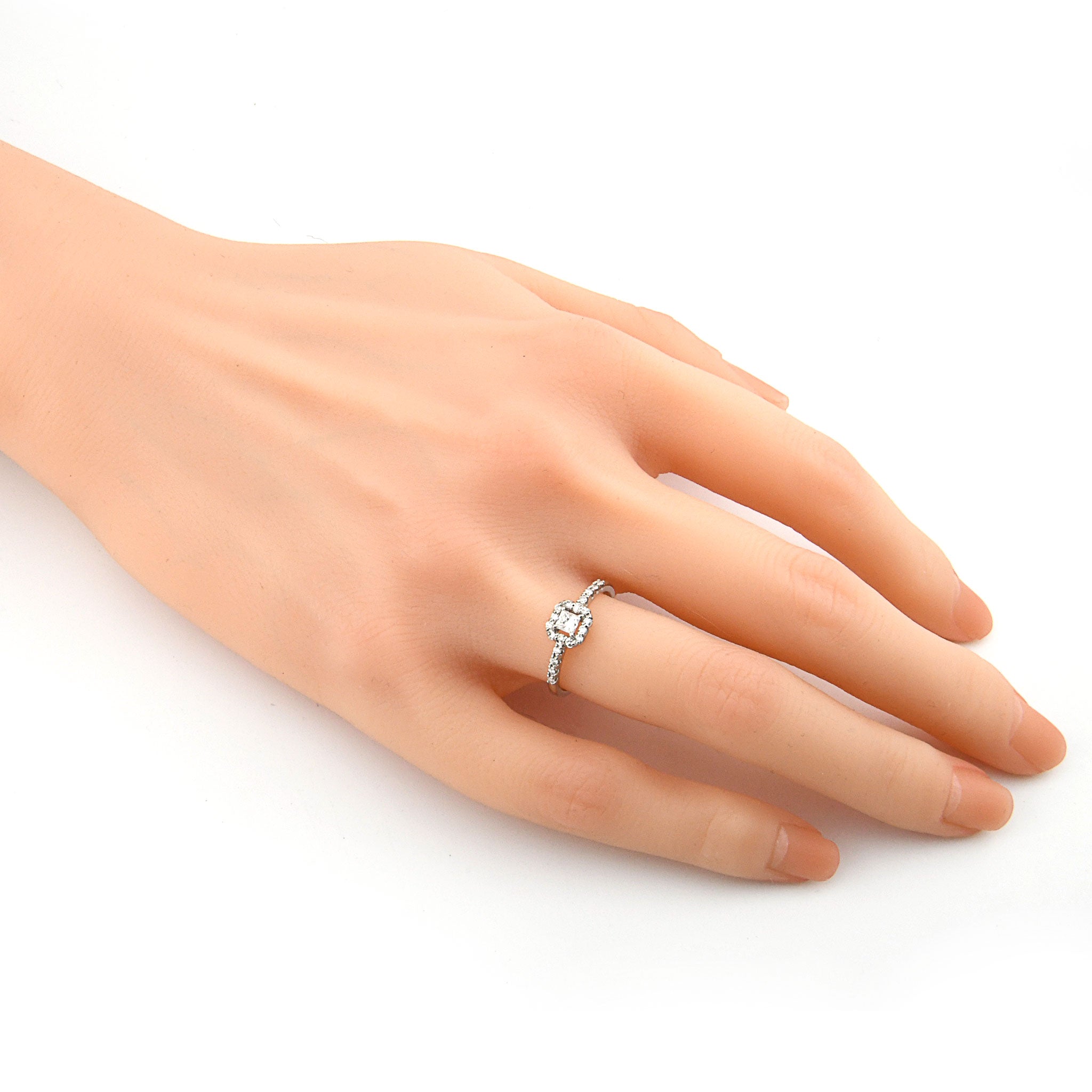 【鑑定書付き】Dカラー ダイヤモンド プリンセスカット リング ［ 0.205ct / Dカラー / SI2 ］Pt900 プラチナ ARP037P3 [MD]