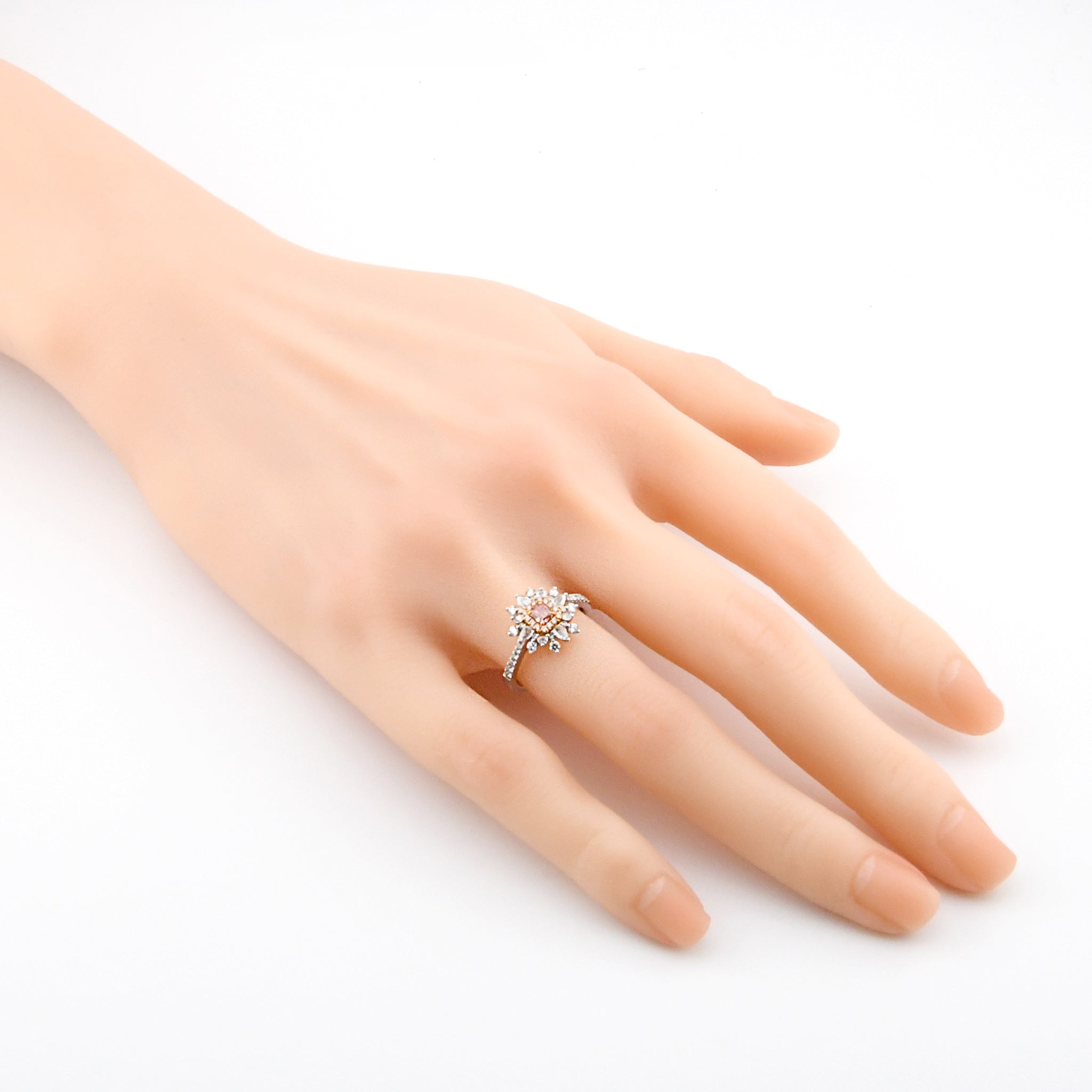 ピンクダイヤモンド リング FANCY PINK Pt950 プラチナ ARS074P